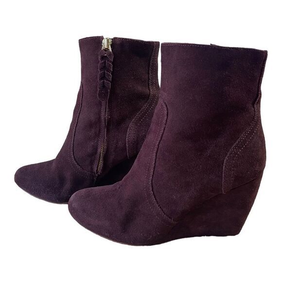 Joie Suede Leather Burgundy Wedge Ankle Booties Side Zip Size 8 Contemporary - Picture 3 of 9